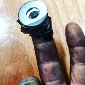 Yanmar 3YM20 Vibrating Engine On A Beneteau 323