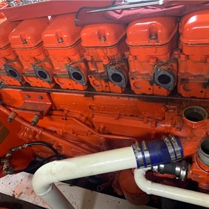 Scania Service on A DI12 And Leak Investigation On The Exhaust Manifold